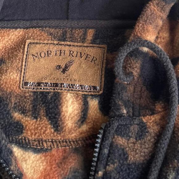 Vintage Y2K Baggy Camouflage Fleece Jacket - Picture 4 of 5